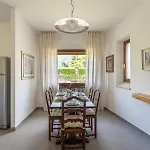 - Charming Flat With Garden Apartment *