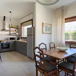 - Charming Flat With Garden Apartment Baveno