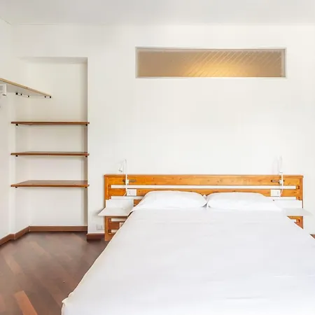 - Charming Flat With Garden Apartment *