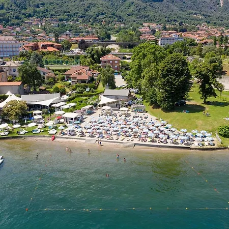 Apartment - Charming Flat With Garden