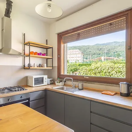 Apartment - Charming Flat With Garden *