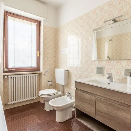 - Charming Flat With Garden *