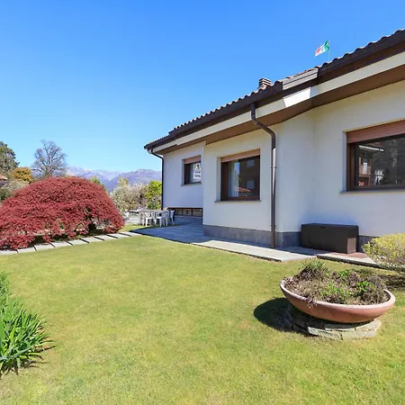 Apartment - Charming Flat With Garden *