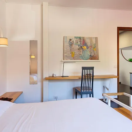 - Charming Flat With Garden Apartment *