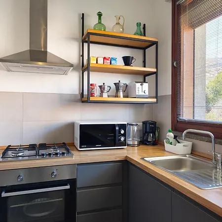 - Charming Flat With Garden Apartamento Baveno