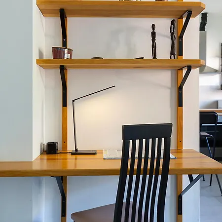 Apartmán - Charming Flat With Garden *