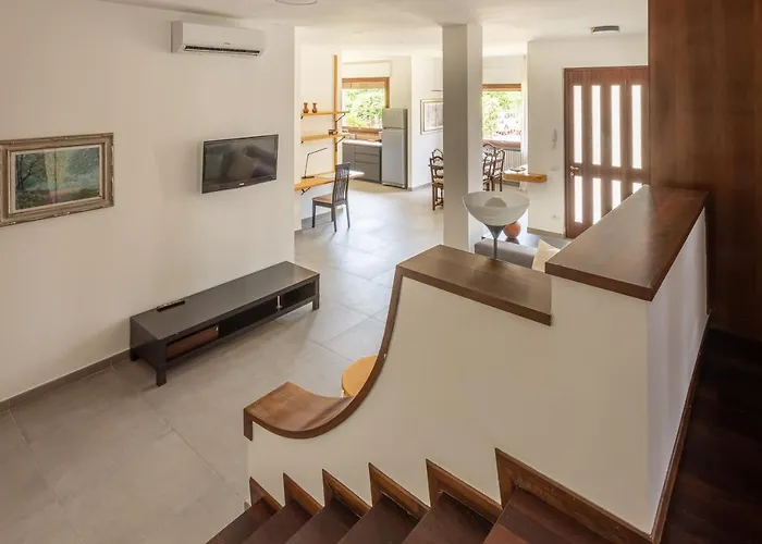 Lejlighed - Charming Flat With Garden